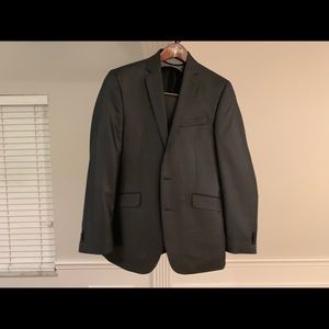 Men’s Suit - Jacket/Pants - Kenneth Cole Reaction